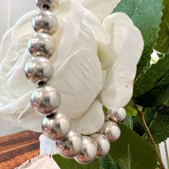 Authentic Tiffany & co  Ball Bracelet
in Silver, 10 mm - Picture 8 of 15